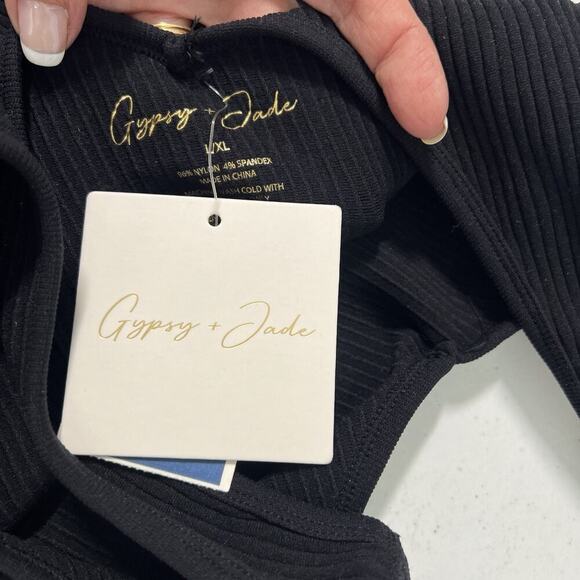 Gypsy & Jade 3-pk Deep V Bodysuits Ribbed Size L/XL White Black Blue NEW - Picture 6 of 10